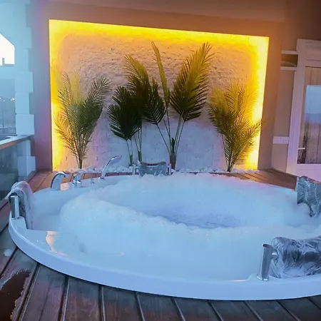 Defne * フェティエ